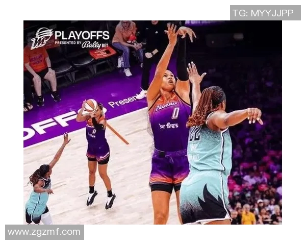 美国女篮自由队与水星队激战正酣谁能在季后赛中笑到最后 美国女篮自由队与水星队激战正酣谁能在季后赛中笑到最后