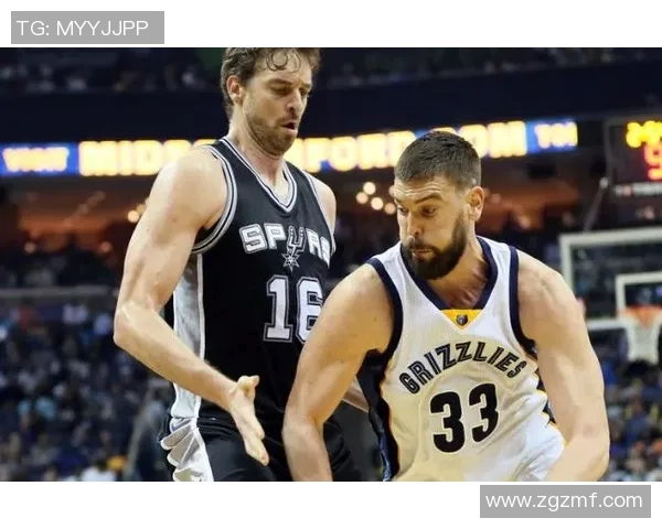 马刺与灰熊激战在即新浪体育全程直播精彩赛事分析 马刺与灰熊激战在即新浪体育全程直播精彩赛事分析