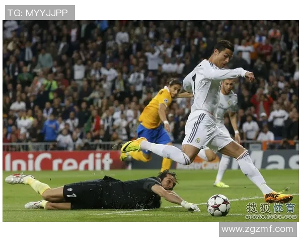 福伦单主场迎战鹿特丹斯巴达全力争胜展现球队实力与斗志