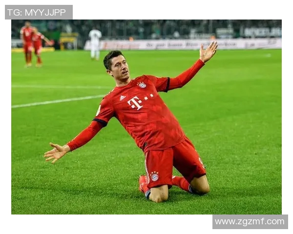 莱万回归老东家引发拜仁球迷愤怒纷纷指责其忘恩负义